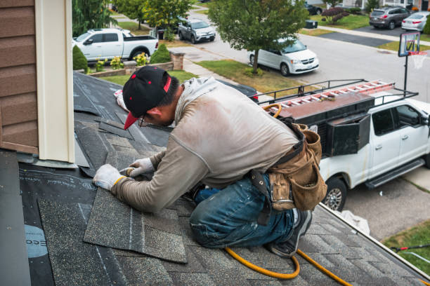 Professional Flat Roof Repair technician working in Lyndhurst, VA